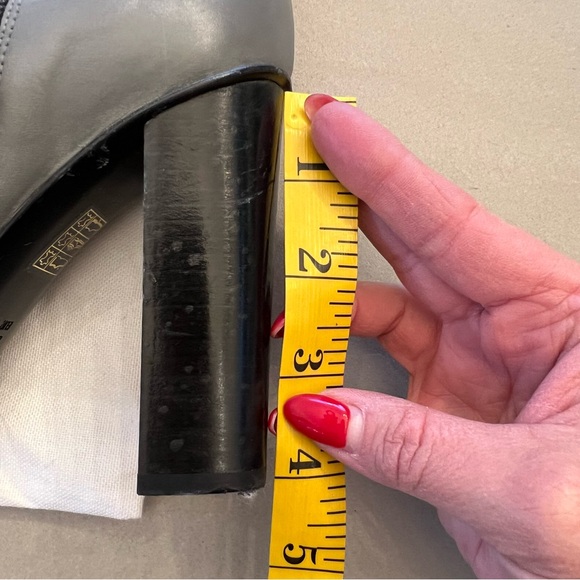 VINCE Dempsey Over the Knee Block Heel Boots Grey 7.5 - Picture 10 of 15